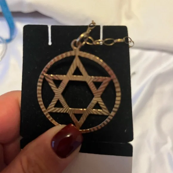 Sold Beautiful vintage Star of David /chain (Hanukkah gift) - Picture 2 of 4